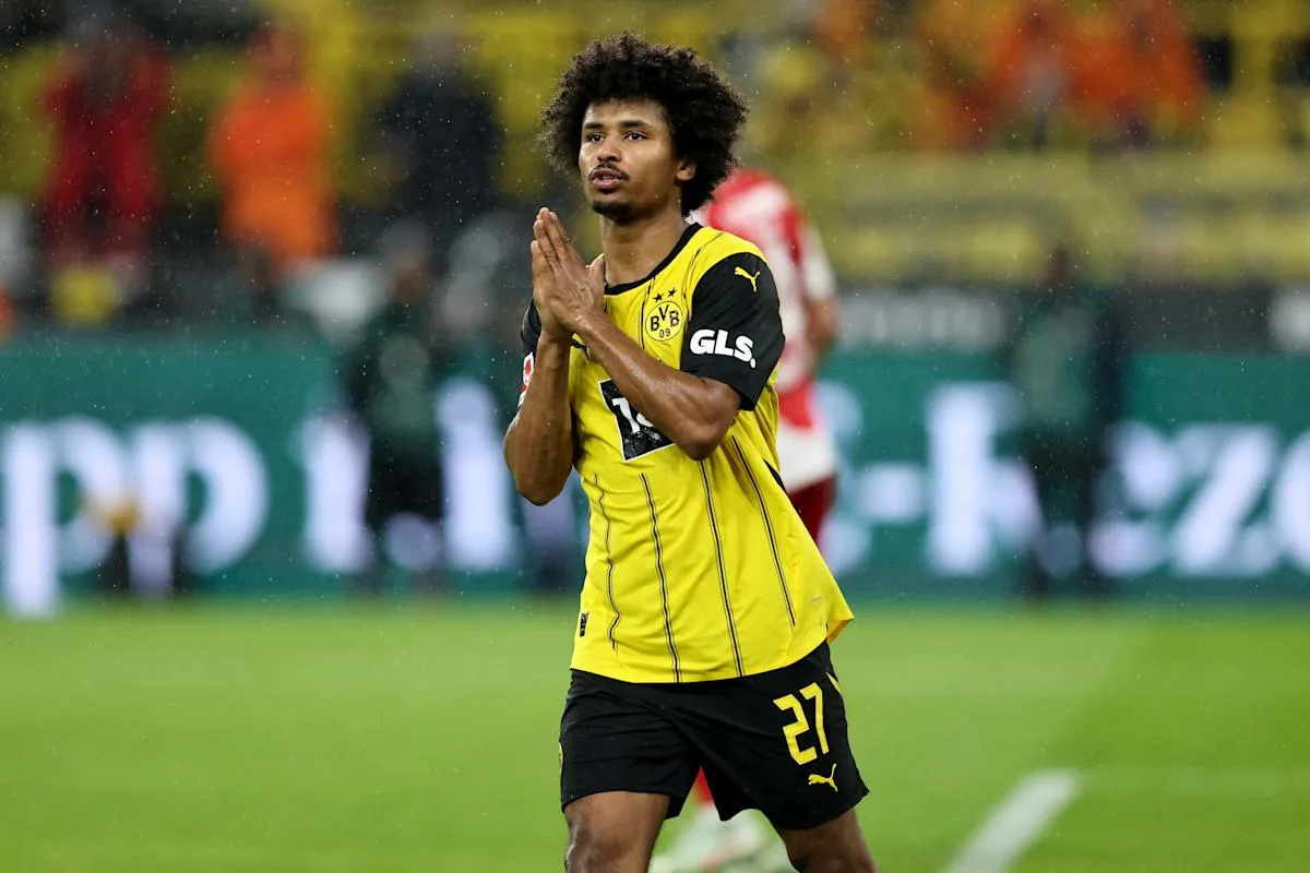 Transférer U-tour pour le Borussia Dortmund’s Karim Adeyemi