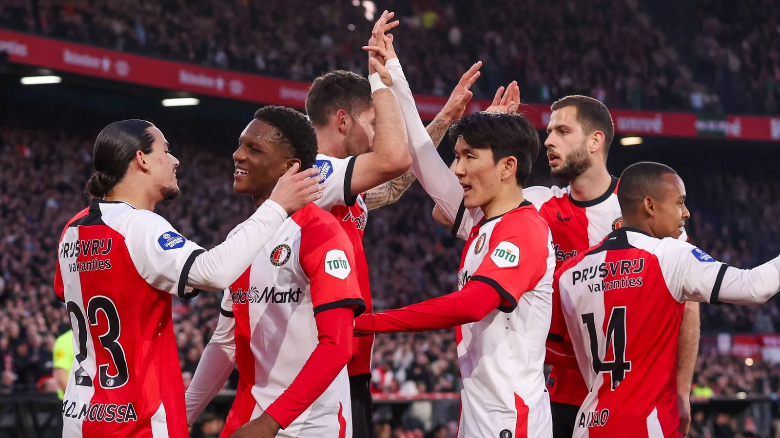 « Bayer Leverkusen et Everton veulent voler Feyenoord du même joueur clé »