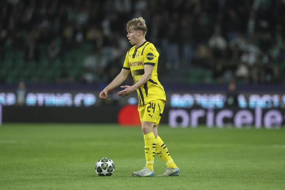 « Calme, composé et installé » – Borussia Dortmund Boss Lars Ricken fait l’éloge de Daniel Svensson