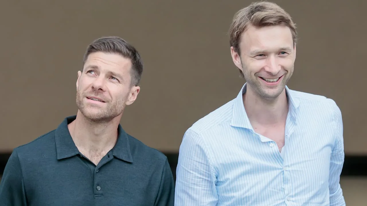 Bayer Leverkusen: texte brut pour l’avenir des entraîneurs: Simon Rolfes: « Alonso reste » | sport