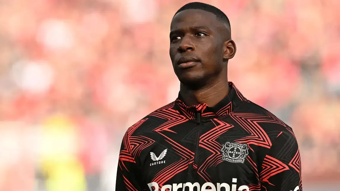 Mercato – Le Bayer Leverkusen confirme le départ de Mukiele