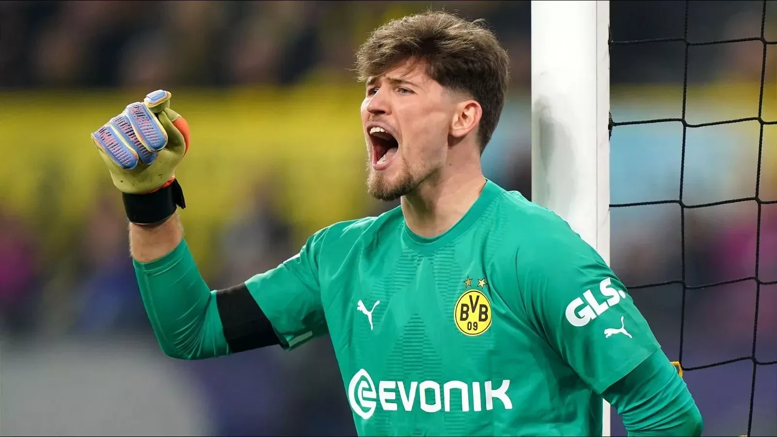 Le gardien de but du Borussia Dortmund, Gregor Kobel, ferme le discours de transfert