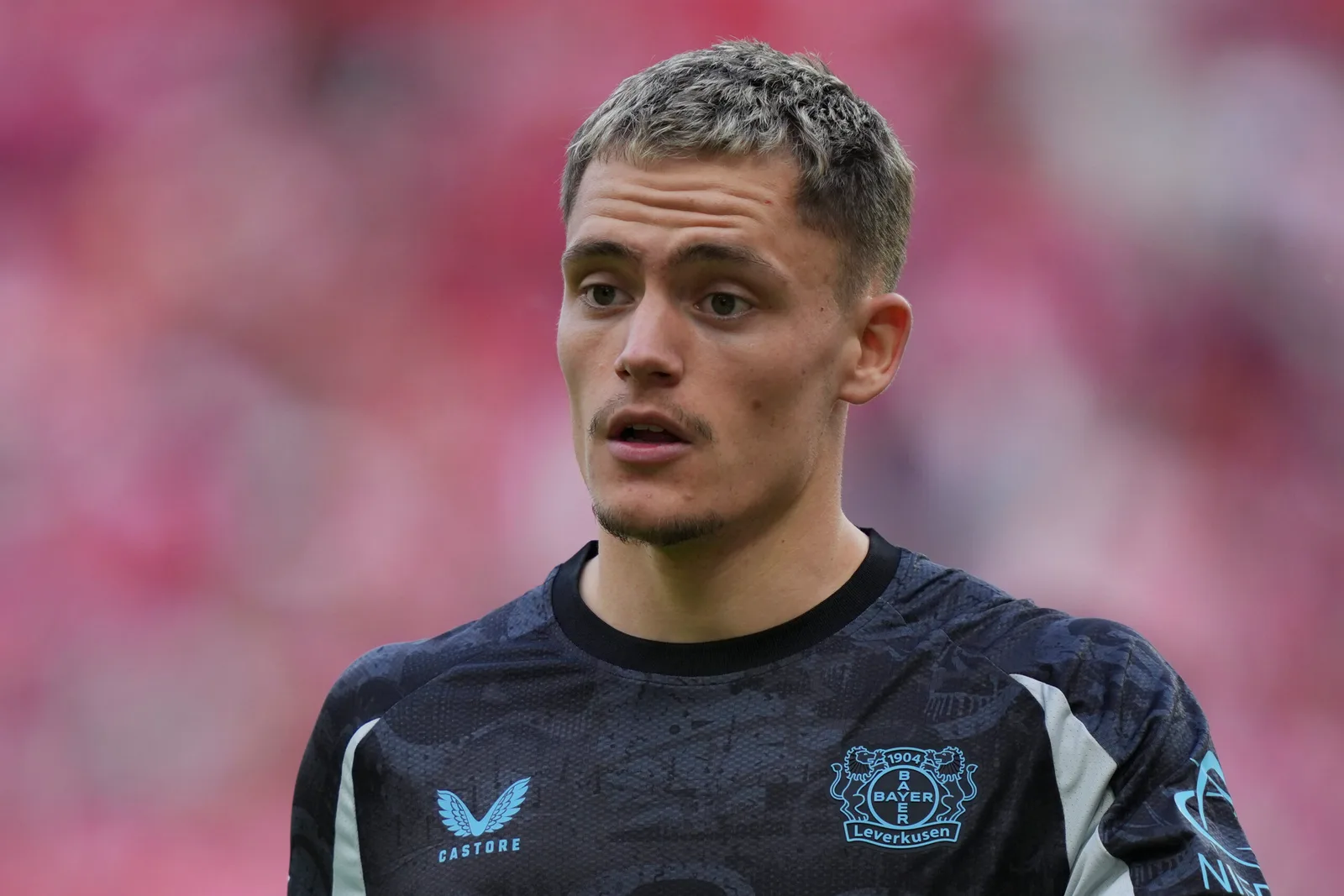 Liverpool envisage un mouvement pour ce talent de Bundesliga: les créneaux devraient-ils le faire?