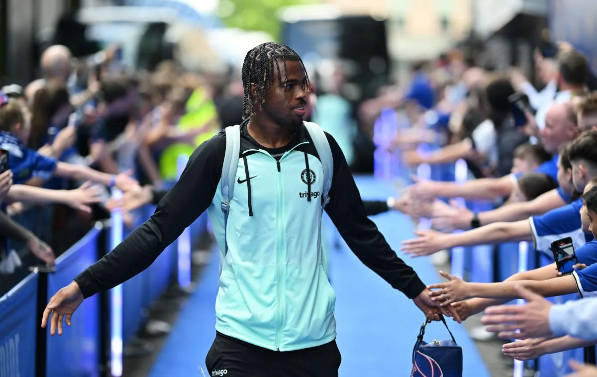 Le Borussia Dortmund entame des négociations avec Chelsea pour signer Carney Chukwuemeka