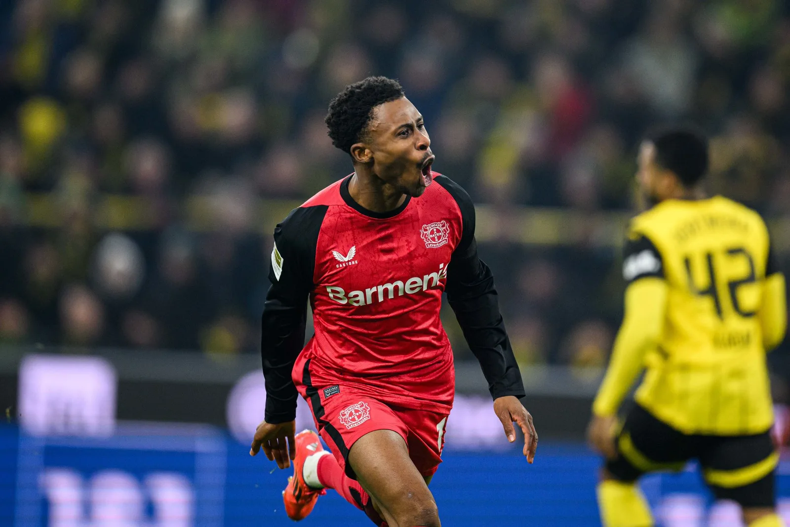 Bundesliga: Tella Scoops Bayer Leverkusen du mois