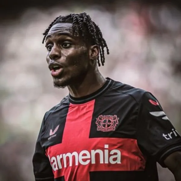 Liverpool Signe Jeremie Frimpong de Bayer Leverkusen en accord à long terme
